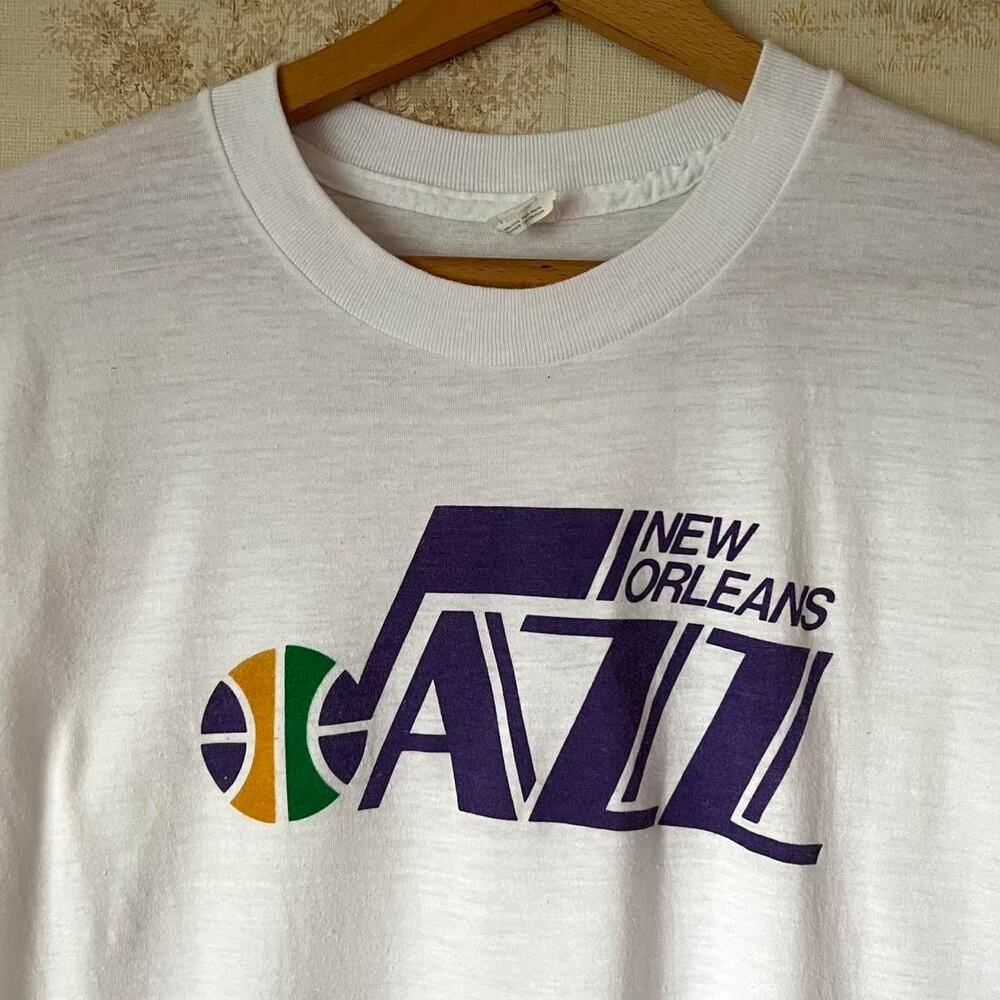 1970s New Orleans Jazz NBA T-Shirt | Vintage 50/50 Blend | Size XL (20x30”)